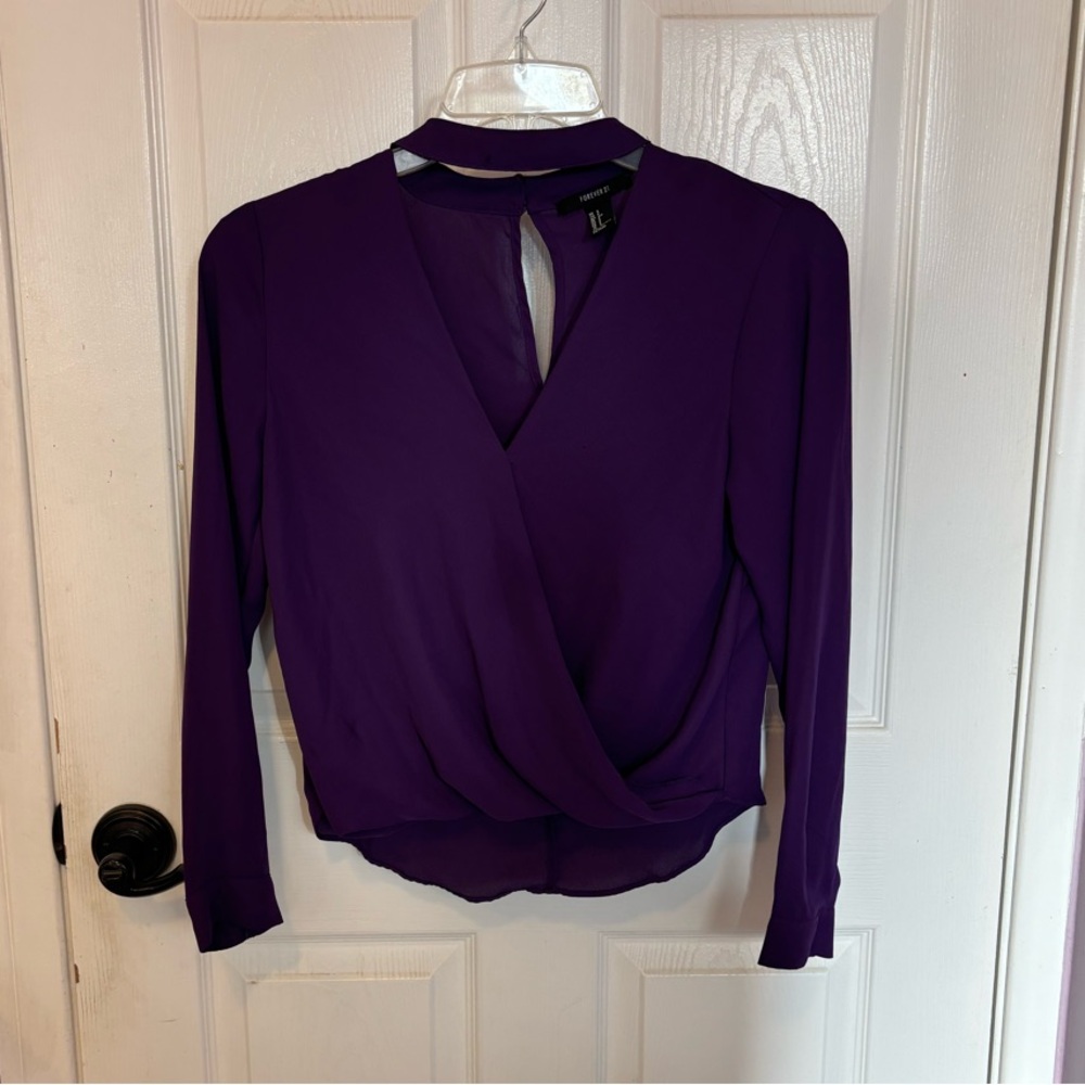 Forever 21 Purple Long-Sleeve Blouse size small